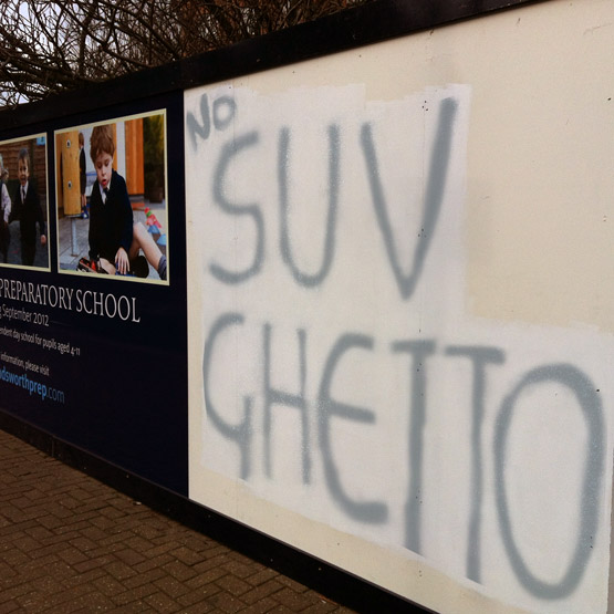 Graffiti: NO SUV GHETTO